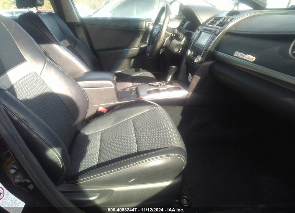 2013 TOYOTA CAMRY SE VIN: 4T1BF1FK8DU223533