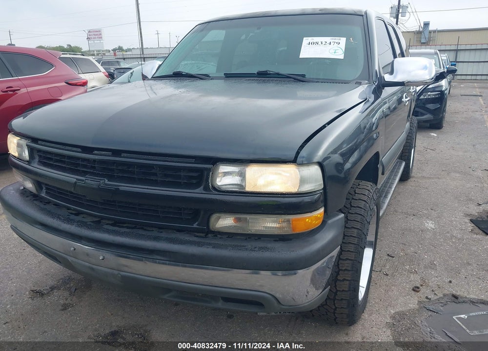 2003 CHEVROLET TAHOE LS VIN: 1GNEC13Z73R231031
