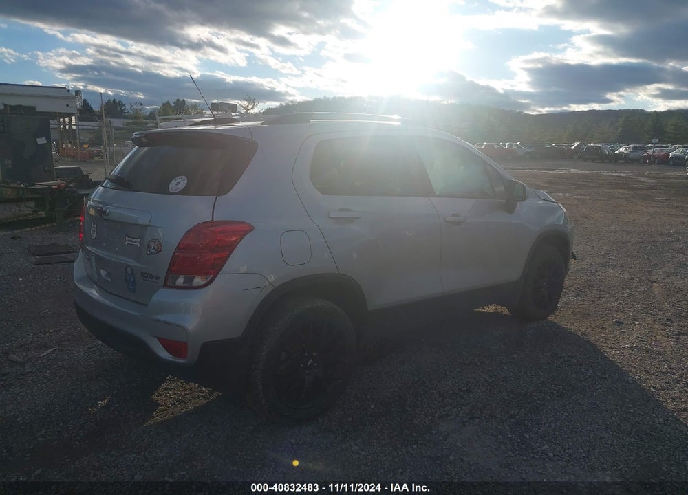 2022 CHEVROLET TRAX AWD LT VIN: KL7CJPSM4NB542424