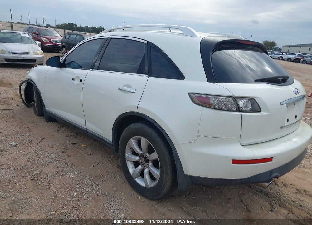 2005 INFINITI FX35 VIN: JNRAS08U75X109902
