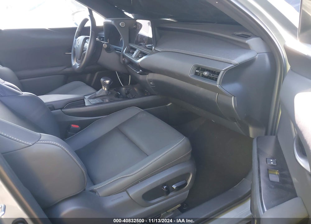 2024 LEXUS UX 250H F SPORT DESIGN VIN: JTHB6JBH3R2180736
