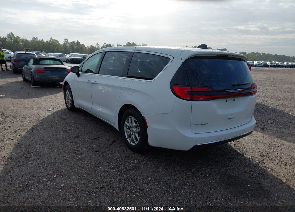 2024 CHRYSLER PACIFICA VIN: 2C4RC1BG1RR182633