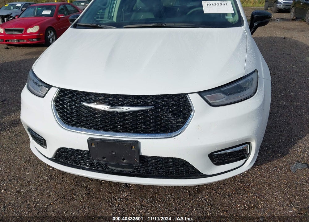 2024 CHRYSLER PACIFICA VIN: 2C4RC1BG1RR182633