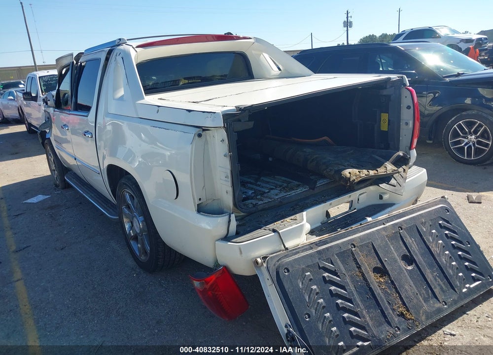 2007 CADILLAC ESCALADE EXT STANDARD VIN: 3GYFK62867G181972