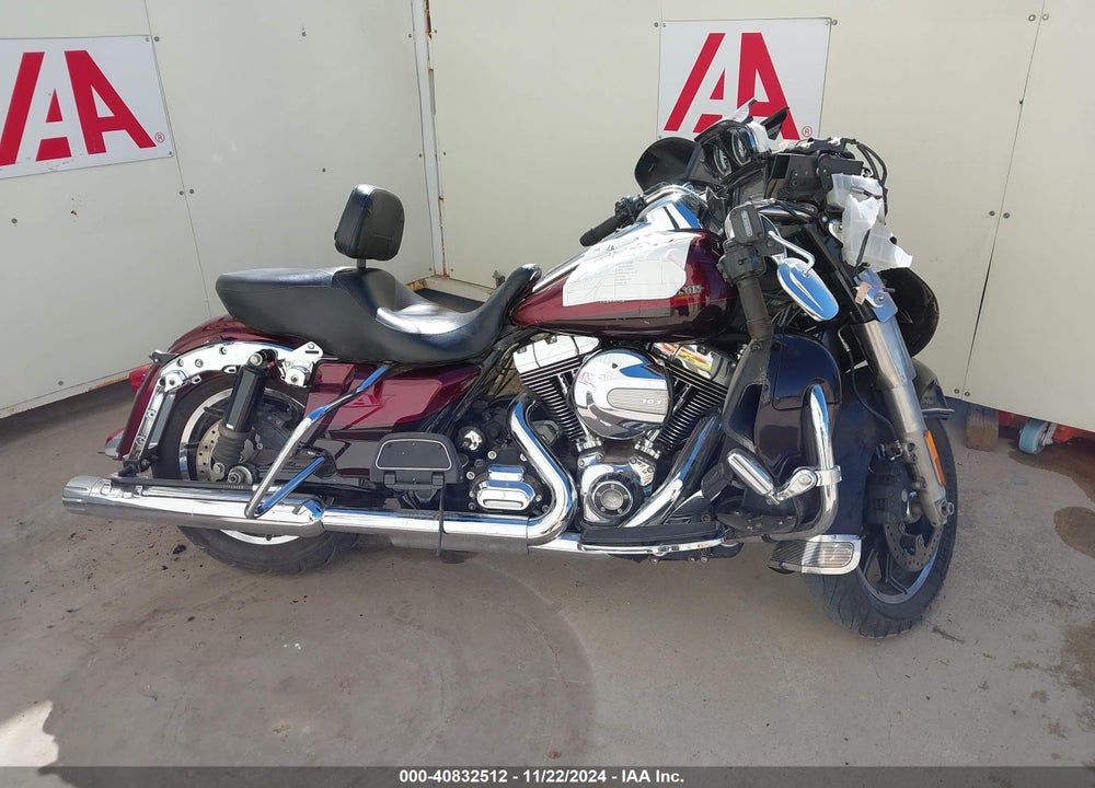 2015 HARLEY-DAVIDSON FLHTK ULTRA LIMITED VIN: 1HD1KEL16FB665822
