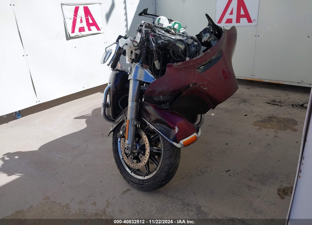 2015 HARLEY-DAVIDSON FLHTK ULTRA LIMITED VIN: 1HD1KEL16FB665822