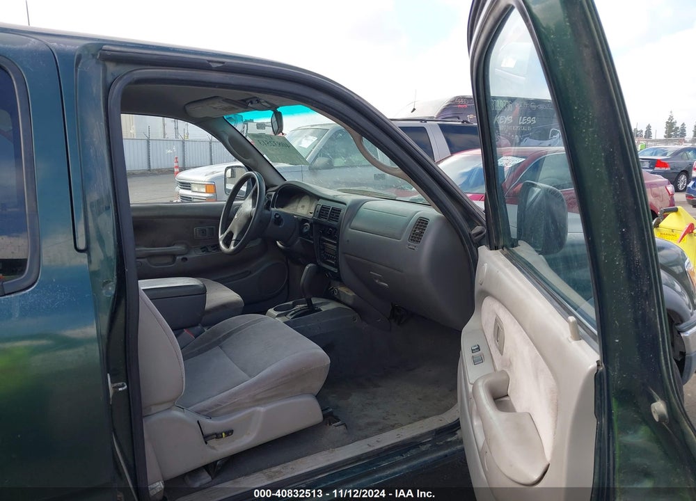 2002 TOYOTA TACOMA PRERUNNER V6 VIN: 5TEGN92N42Z895802