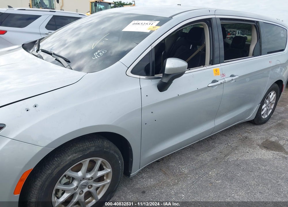 2022 CHRYSLER VOYAGER LX VIN: 2C4RC1CG3NR213311