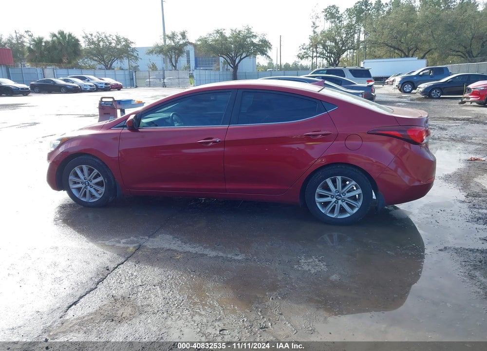 2015 HYUNDAI ELANTRA SE VIN: 5NPDH4AE4FH571823