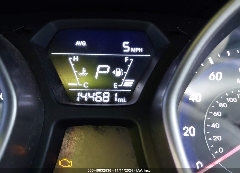 2015 HYUNDAI ELANTRA SE VIN: 5NPDH4AE4FH571823