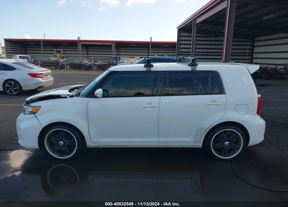 2015 SCION XB 686 PARKLAN EDITION VIN: JTLZE4FE7FJ078530