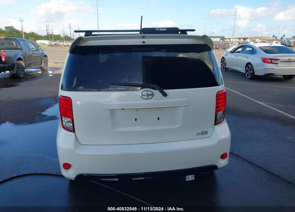 2015 SCION XB 686 PARKLAN EDITION VIN: JTLZE4FE7FJ078530