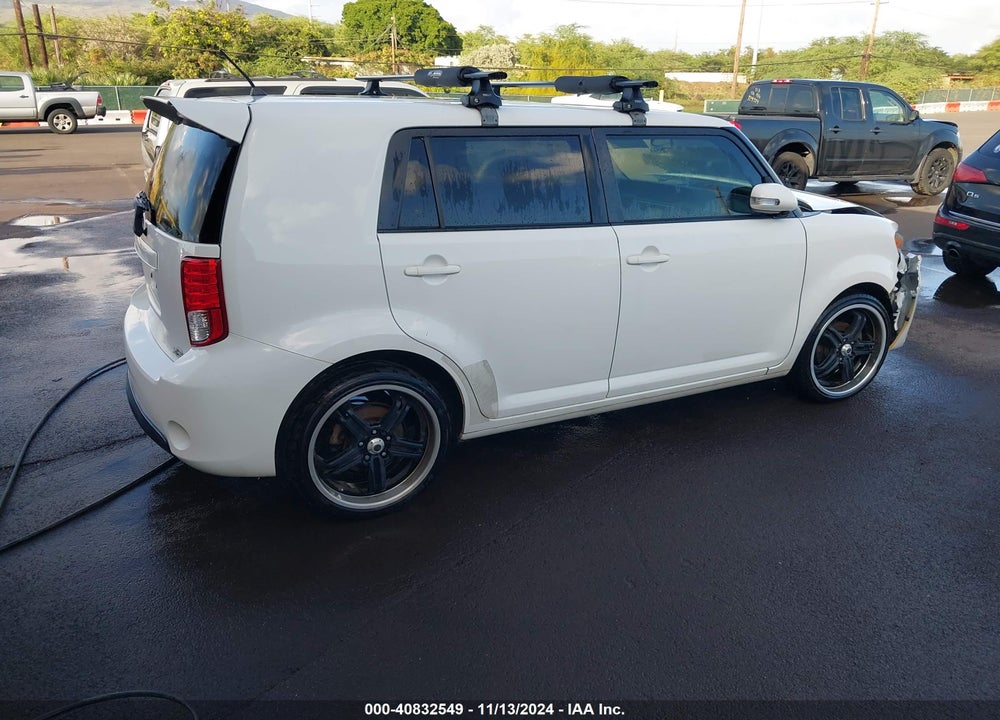 2015 SCION XB 686 PARKLAN EDITION VIN: JTLZE4FE7FJ078530