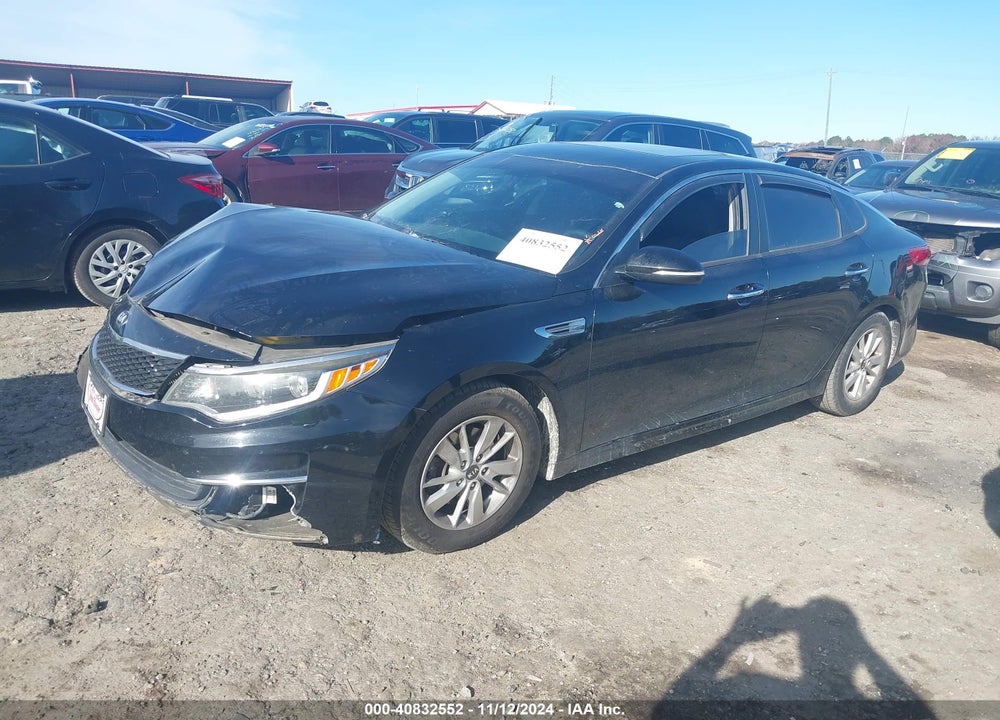 2018 KIA OPTIMA VIN: 5XXGT4L34JG219143