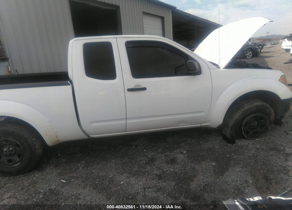 2007 NISSAN FRONTIER XE VIN: 1N6BD06T27C427412