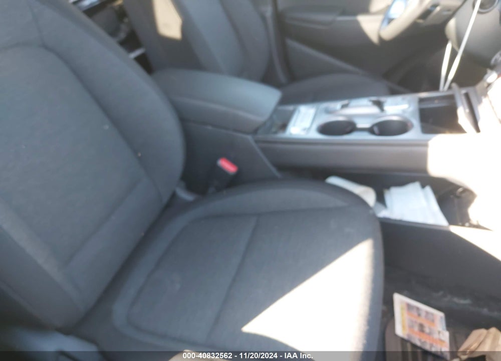 2022 HYUNDAI KONA ELECTRIC SEL VIN: KM8K23AG8NU141104