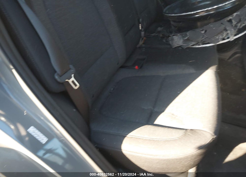 2022 HYUNDAI KONA ELECTRIC SEL VIN: KM8K23AG8NU141104