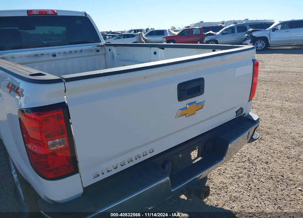 2018 CHEVROLET SILVERADO 2500HD WT VIN: 1GC0KUEG6JZ285615