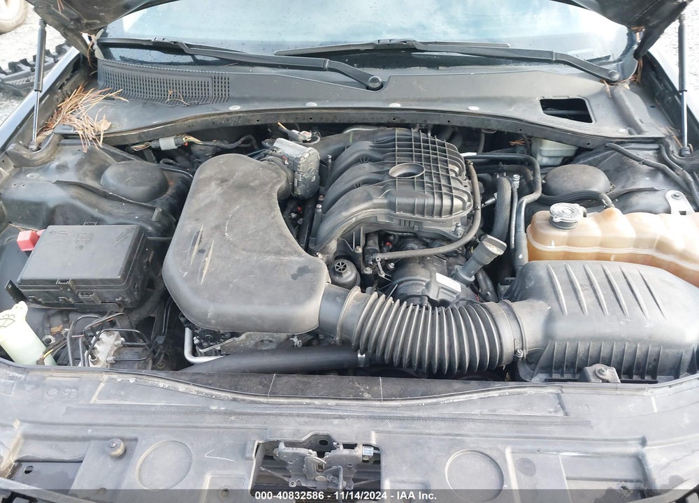 2014 CHRYSLER 300 VIN: 2C3CCAAG3EH156689