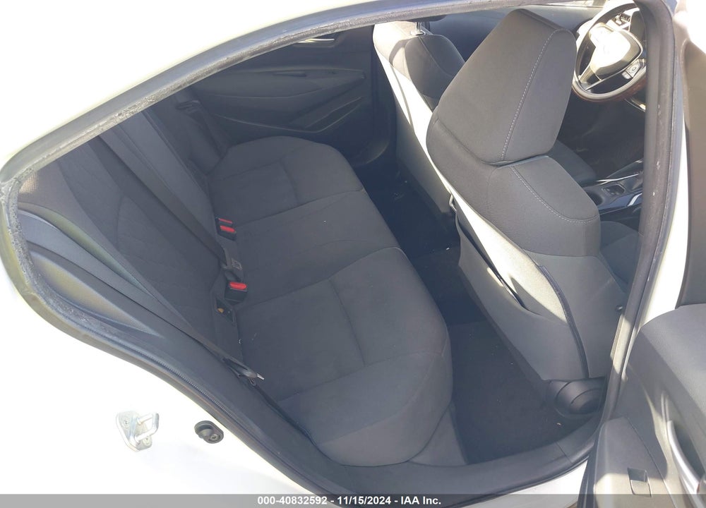 2020 TOYOTA COROLLA LE VIN: JTDEPRAE6LJ082413