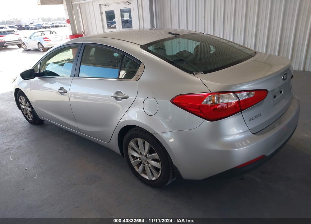 2015 KIA FORTE EX VIN: KNAFX4A89F5266532