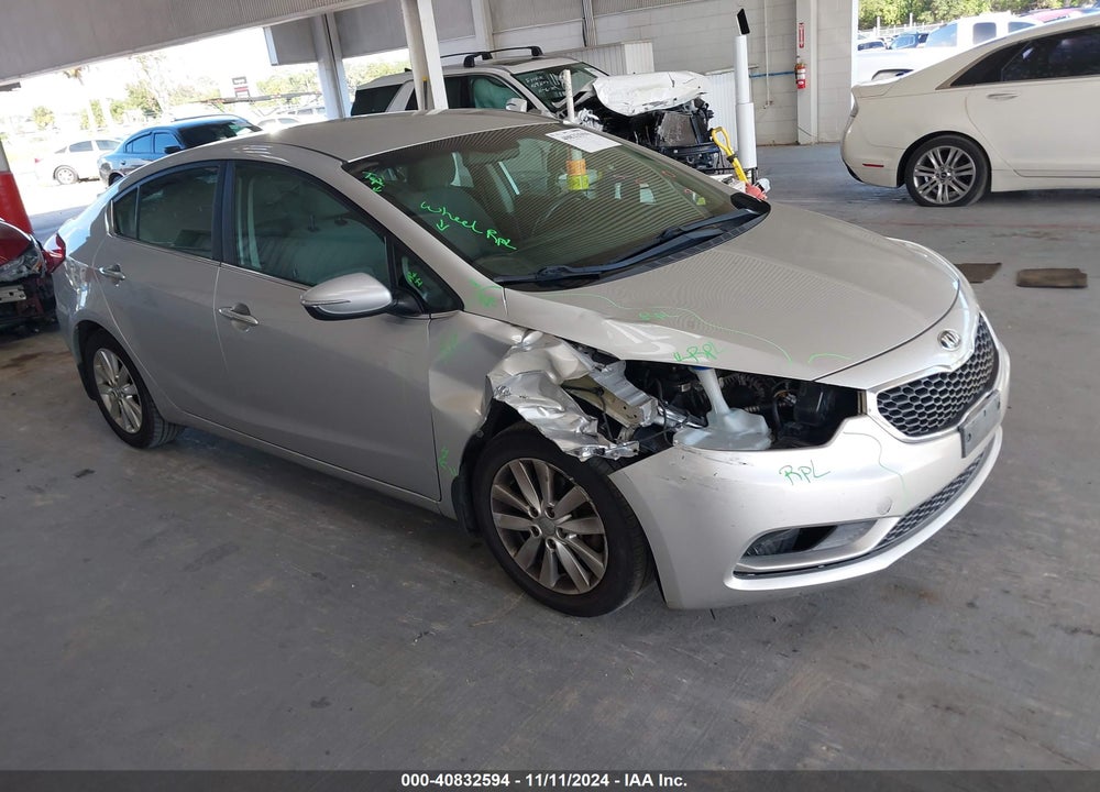 2015 KIA FORTE EX VIN: KNAFX4A89F5266532