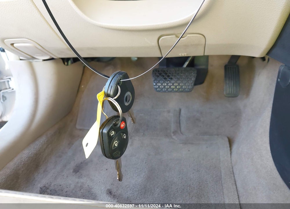 2010 MERCURY MILAN PREMIER VIN: 3MEHM0JG8AR628164