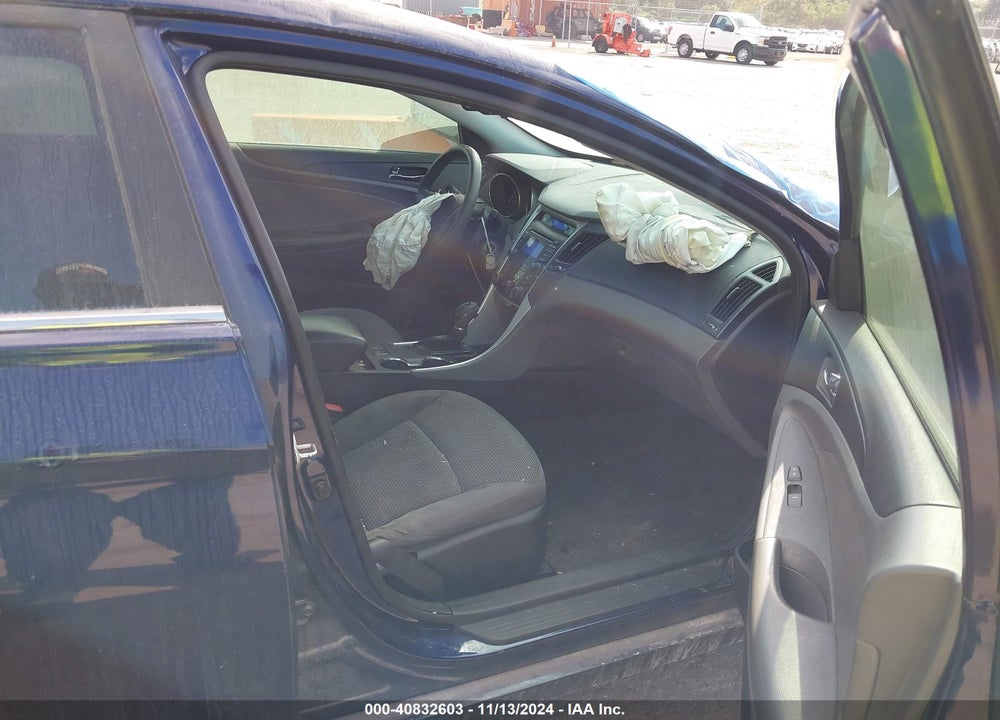 2013 HYUNDAI SONATA GLS VIN: 5NPEB4AC7DH529616