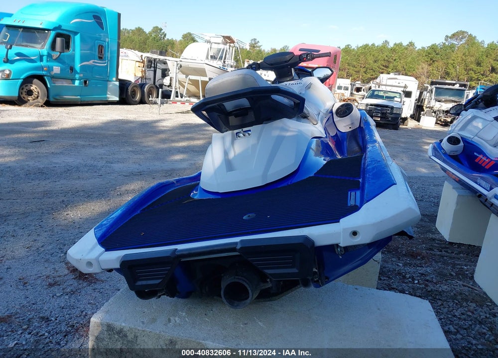 2022 YAMAHA VX CRUISER HO VIN: YAMA3066K122
