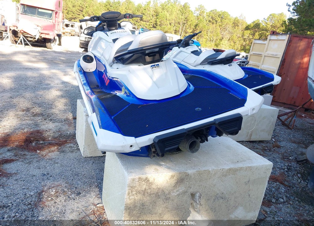 2022 YAMAHA VX CRUISER HO VIN: YAMA3066K122