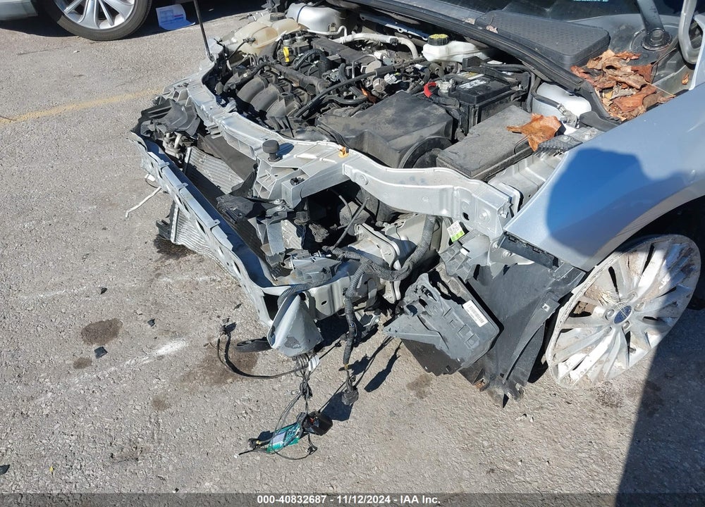2018 FORD FOCUS TITANIUM VIN: 1FADP3N24JL275210