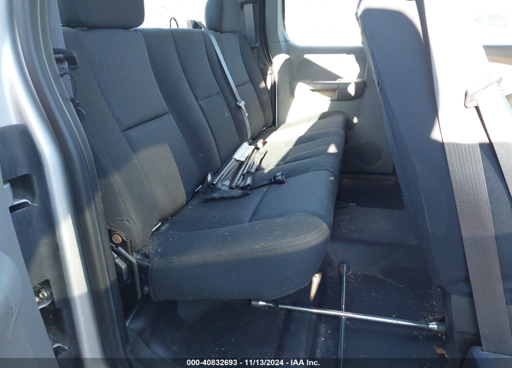 2011 CHEVROLET SILVERADO 1500 WORK TRUCK VIN: 1GCRKPEAXBZ285669