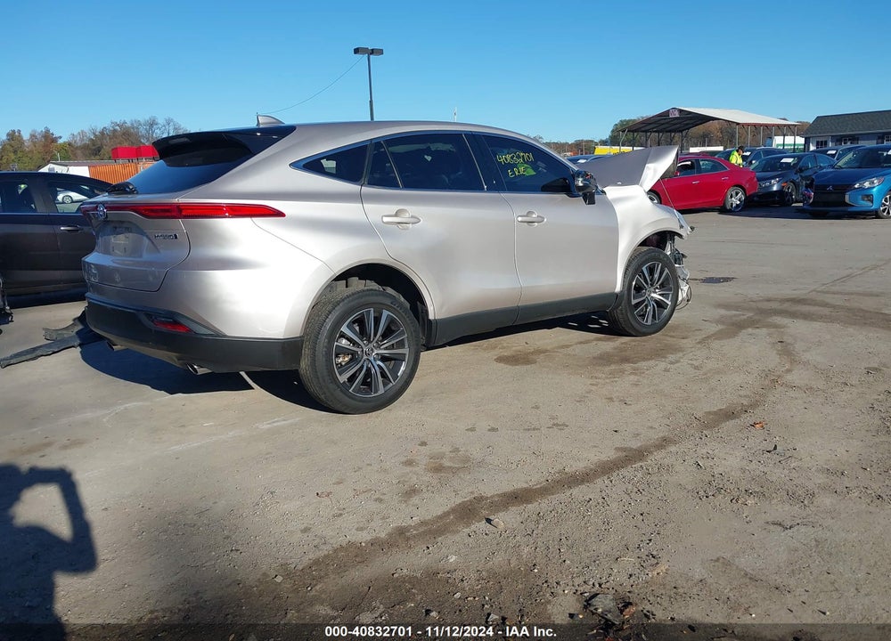 2022 TOYOTA VENZA LE VIN: JTEAAAAH2NJ098067