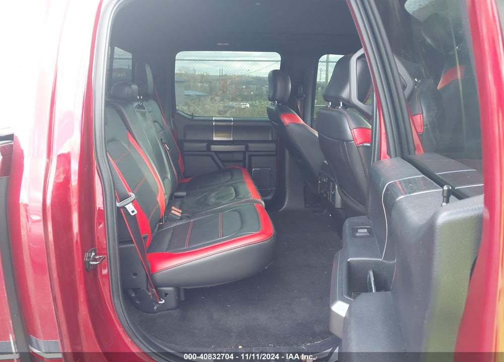 2018 FORD F-150 LARIAT VIN: 1FTEW1EG5JFA33560