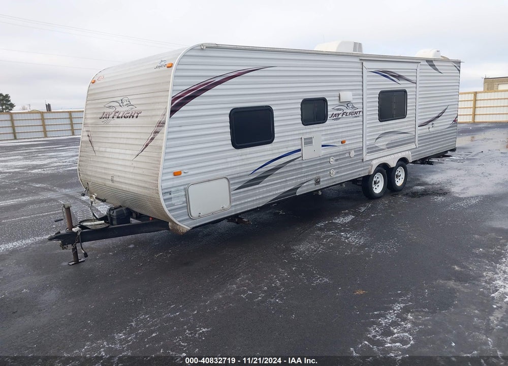 2013 JAYCO JAY FLIGHT TRAVEL TRAILER VIN: 1UJBJ0BP5D18D0274