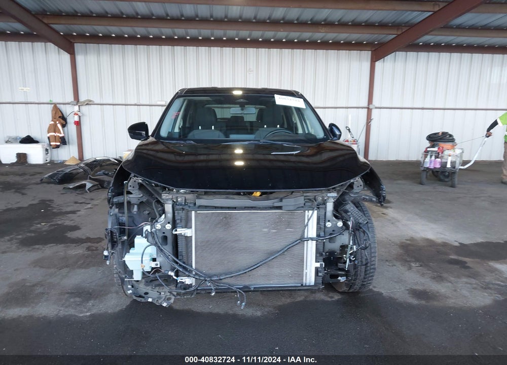 2021 NISSAN ROGUE SV FWD VIN: JN8AT3BA1MW001622