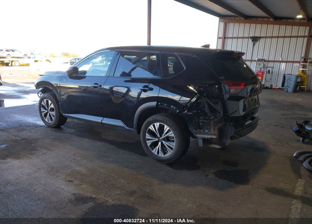 2021 NISSAN ROGUE SV FWD VIN: JN8AT3BA1MW001622