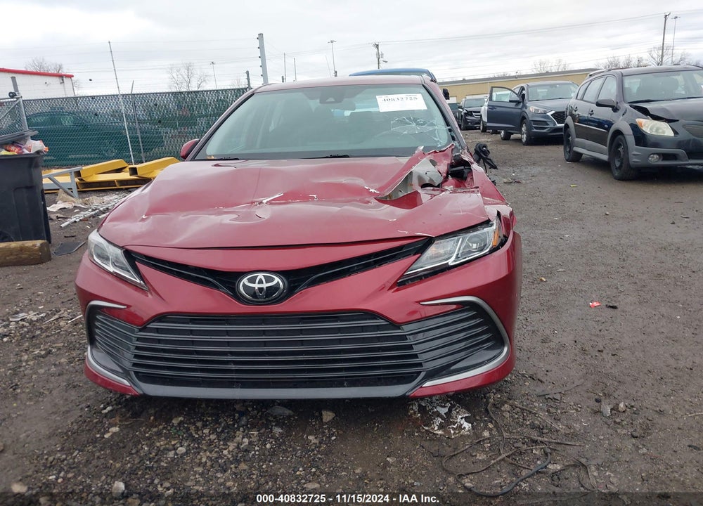 2021 TOYOTA CAMRY LE VIN: 4T1C11AK2MU422183