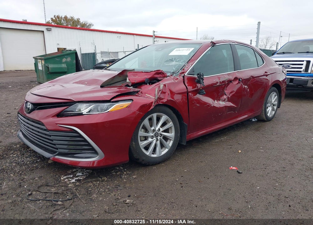 2021 TOYOTA CAMRY LE VIN: 4T1C11AK2MU422183