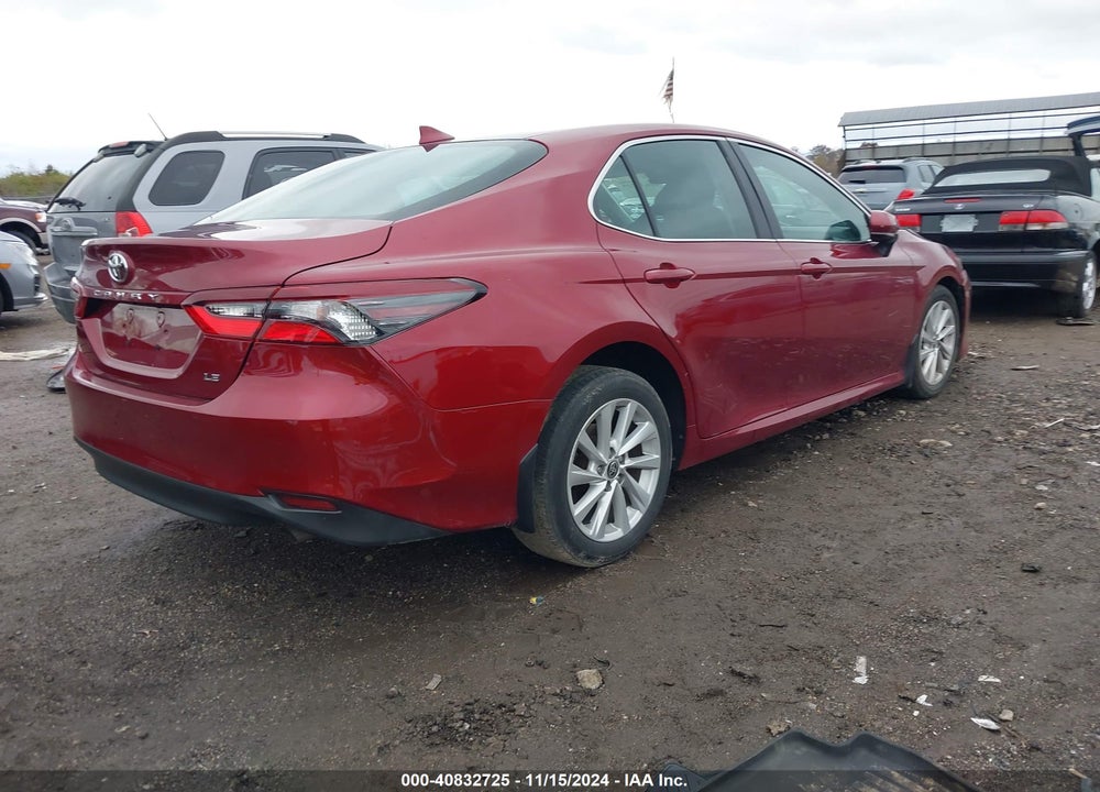 2021 TOYOTA CAMRY LE VIN: 4T1C11AK2MU422183