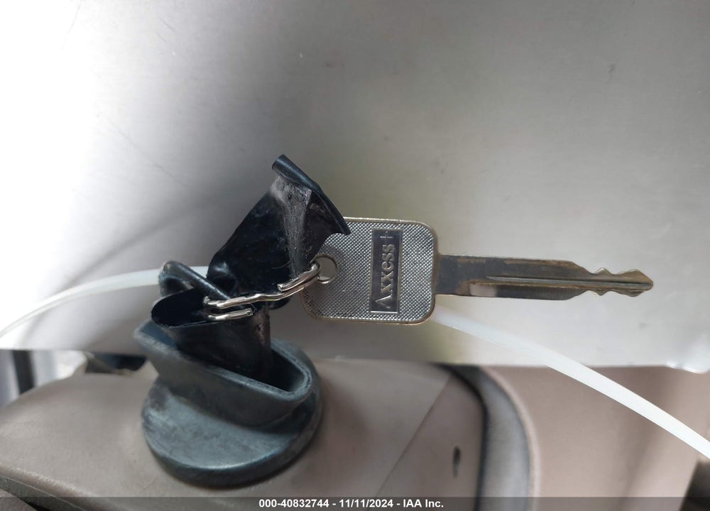 1997 FORD AEROSTAR XLT VIN: 1FMDA11U0VZA31091