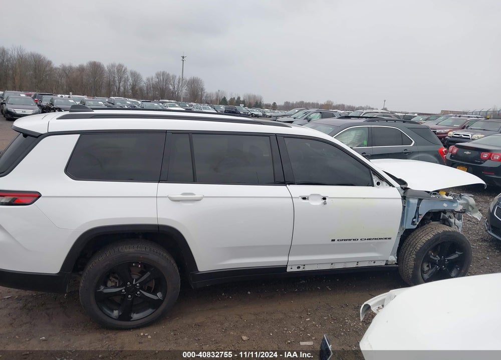 2022 JEEP GRAND CHEROKEE L ALTITUDE 4X4 VIN: 1C4RJKAG5N8551769