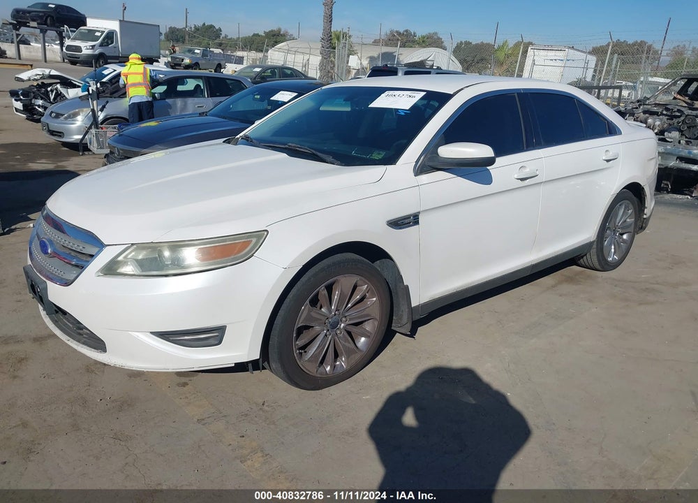 2011 FORD TAURUS SEL VIN: 1FAHP2EW0BG186615