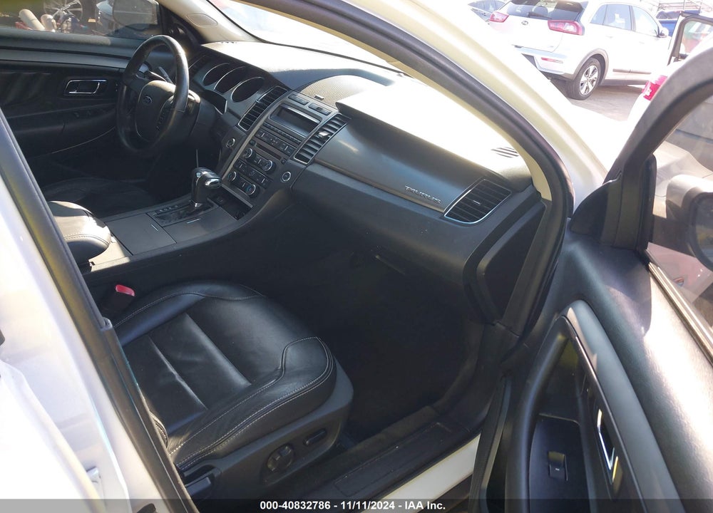 2011 FORD TAURUS SEL VIN: 1FAHP2EW0BG186615