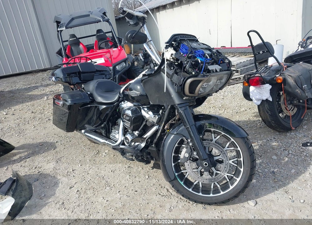 2021 HARLEY-DAVIDSON FLTRX VIN: 1HD1KHC16MB625707