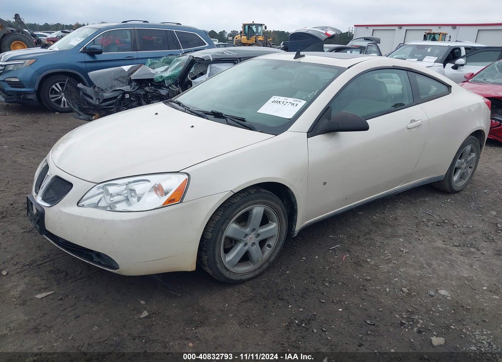 2009 PONTIAC G6 GT VIN: 1G2ZH17N794182135