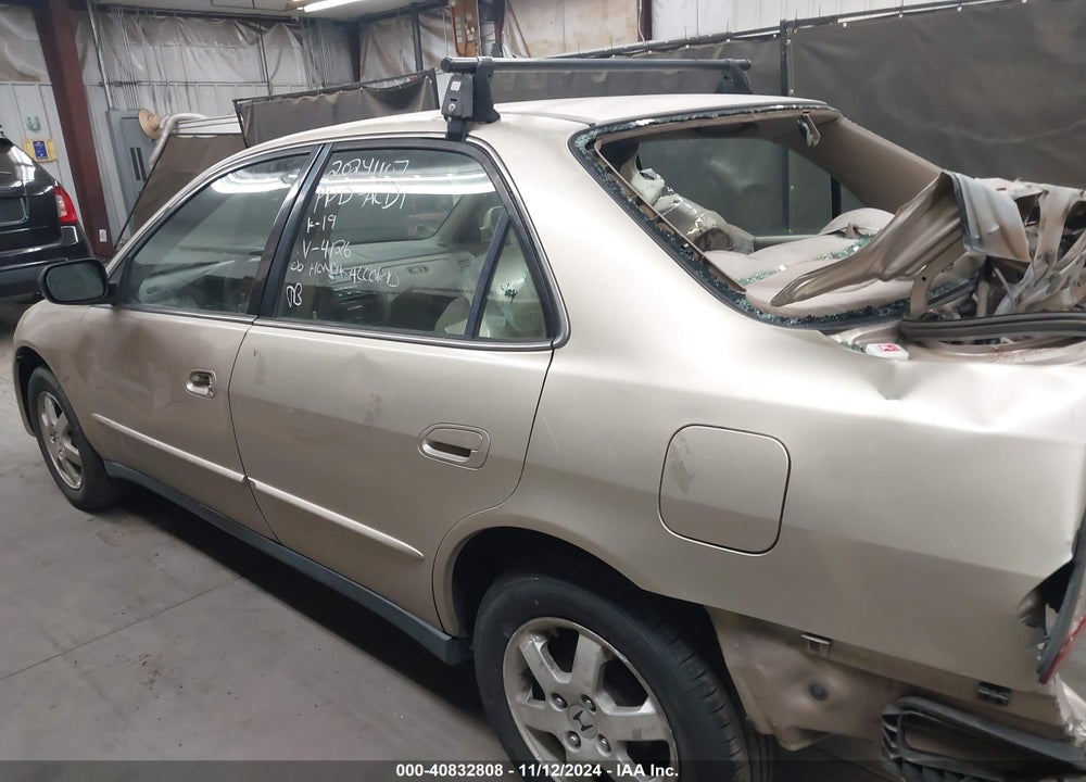 2000 HONDA ACCORD 2.3 SE VIN: JHMCG567XYC034126