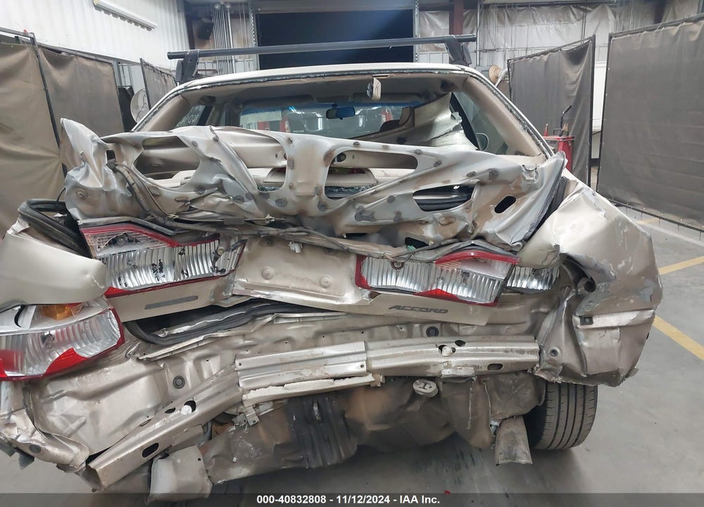 2000 HONDA ACCORD 2.3 SE VIN: JHMCG567XYC034126