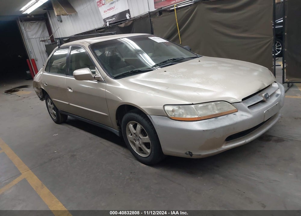 2000 HONDA ACCORD 2.3 SE VIN: JHMCG567XYC034126