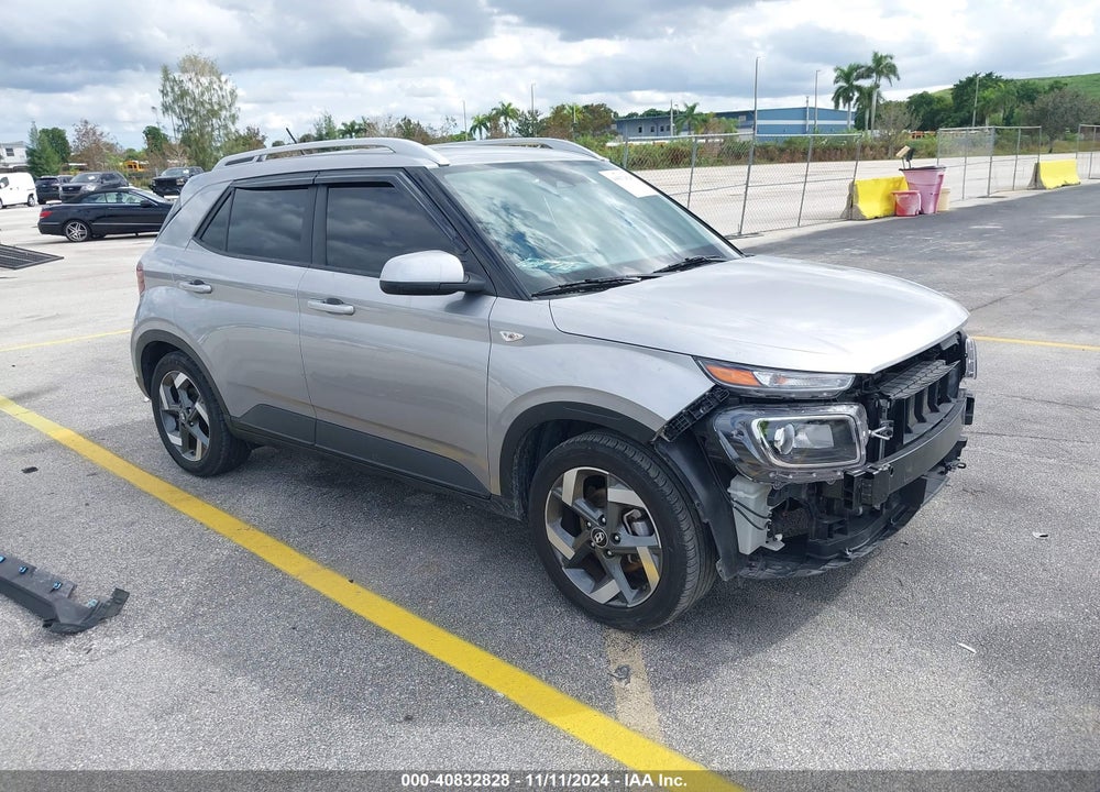 2023 HYUNDAI VENUE SEL VIN: KMHRC8A38PU241924